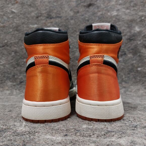 Jordan 1 Retro High Sneakers Women's Sz 6.5 Satin Shattered Backboard AV3725-010 - Picture 5 of 8